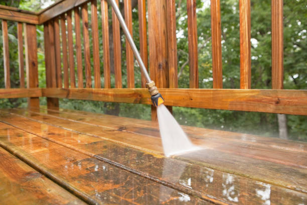 Professional  Pressure Washing Services in Highland Beach, FL